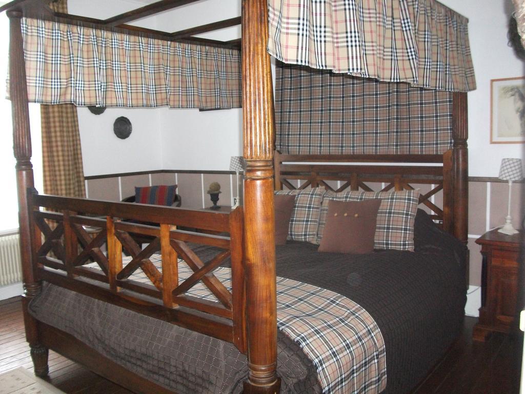 Bed and Breakfast La Mirabelle Корнимон Номер фото