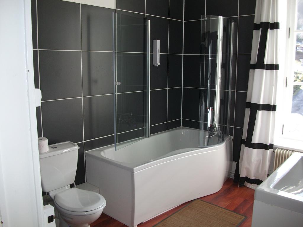 Bed and Breakfast La Mirabelle Корнимон Номер фото