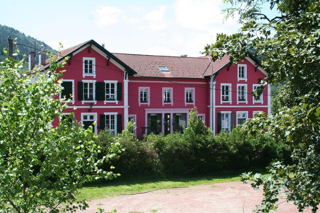 Bed and Breakfast La Mirabelle Корнимон Экстерьер фото